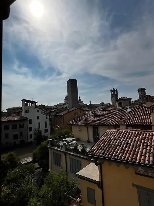 Chambre Dans La Tour Bergamo Italy