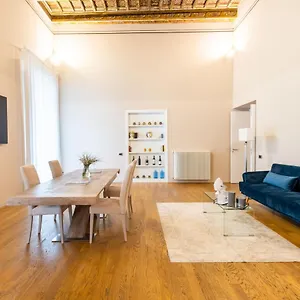 moncada-suites-apartments.sicilyhotelsitaly.net/